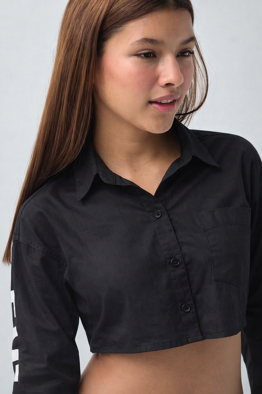 Women’s Cropped Graphic Shirt – Black