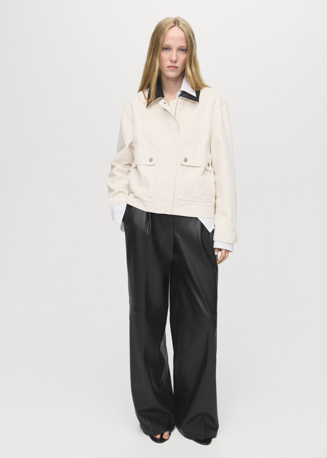 Mango Cropped Denim Jacket – Off-White with Contrast Collar