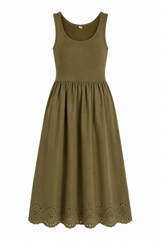 GAP – Sleeveless Eyelet Hem Midi Dress