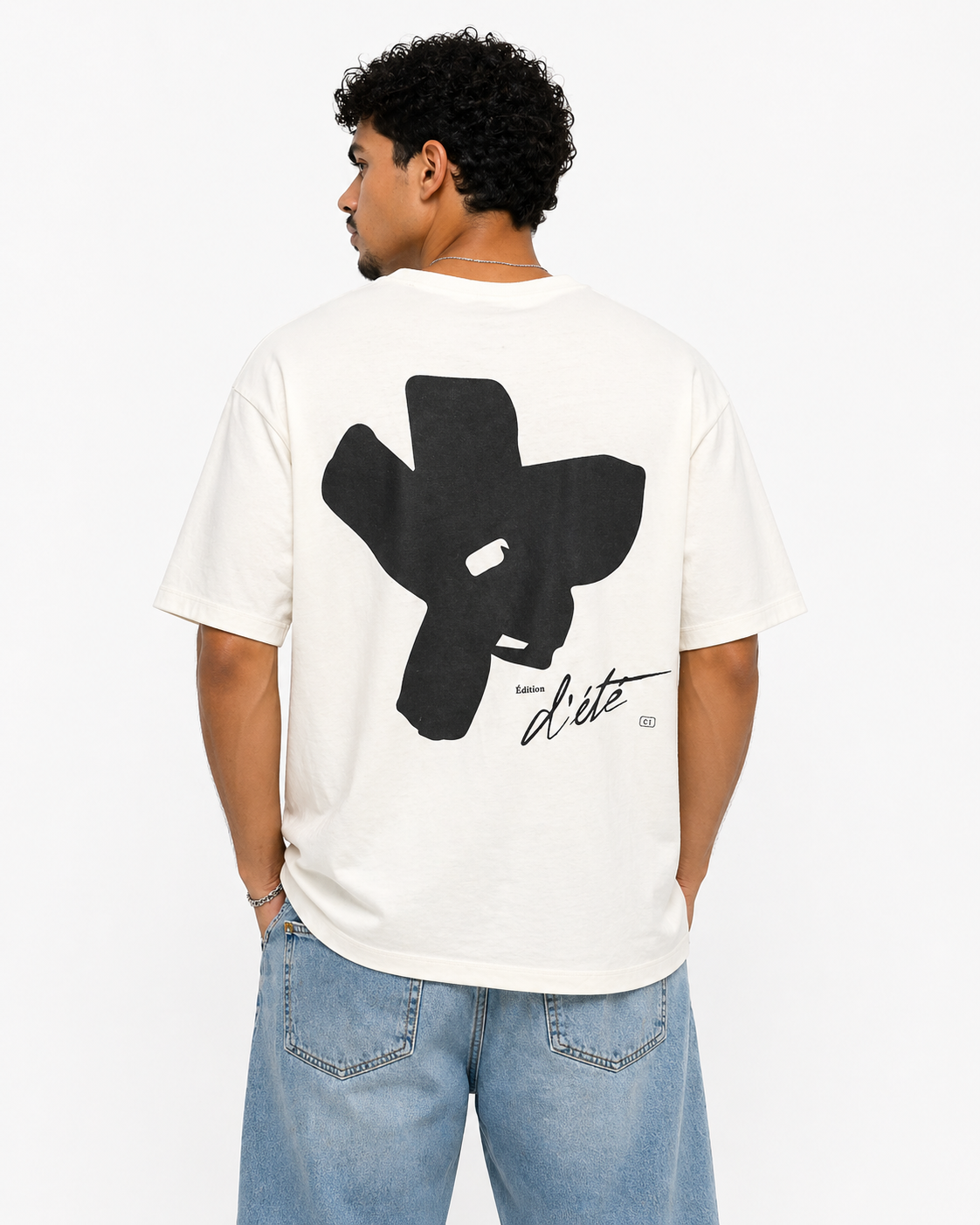 H&M Cream Minimal Graphic T-Shirt