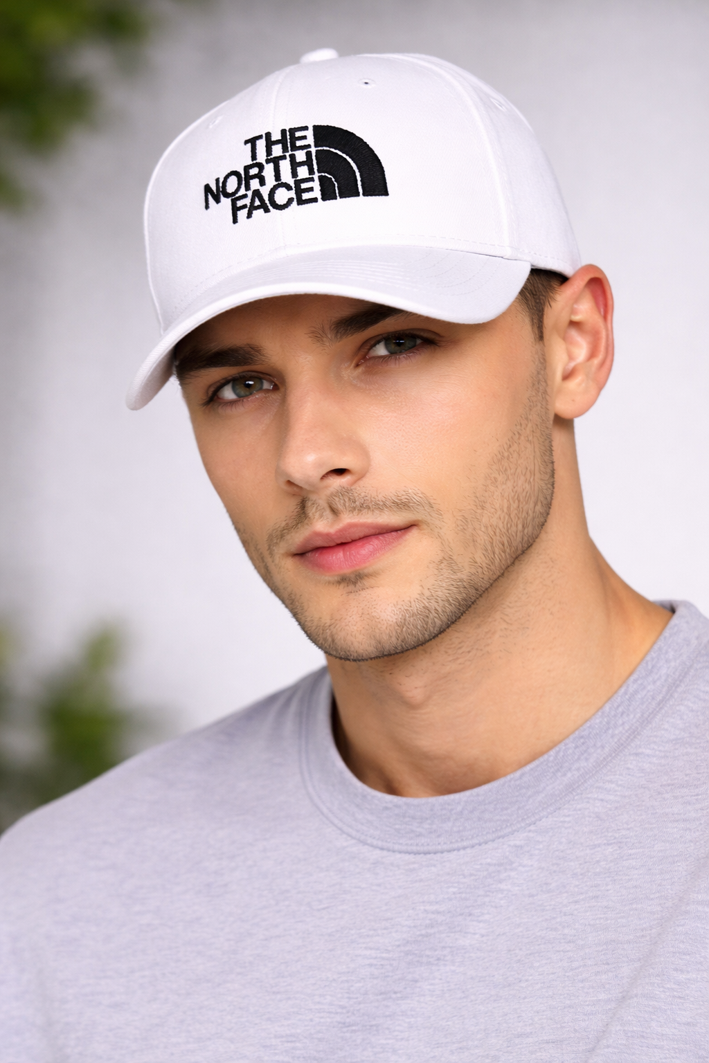 The North Face Cap – White