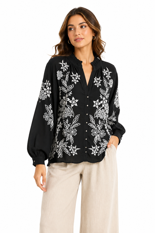 Anthropologie – Embroidered Button-Front Blouse