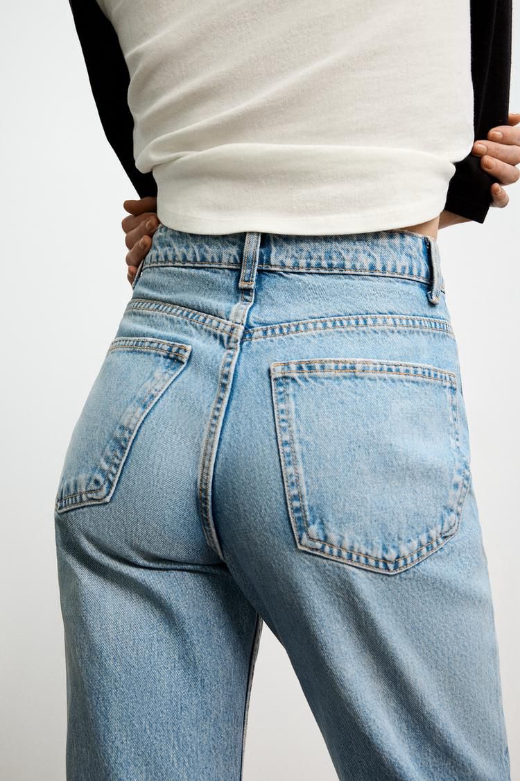 ZARA High-Waist Jeans – Regular Length (Light Blue)