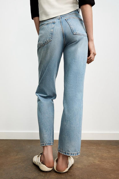 ZARA High-Waist Jeans – Regular Length (Light Blue)