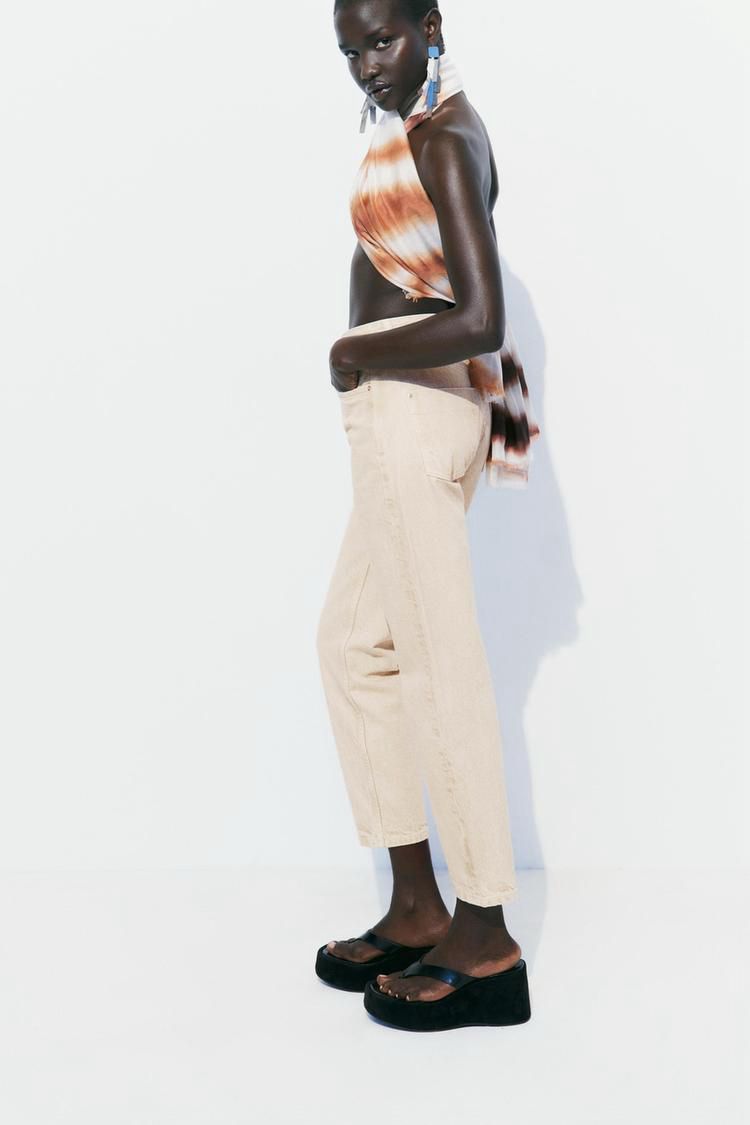 ZARA Mom Fit Jeans – Beige