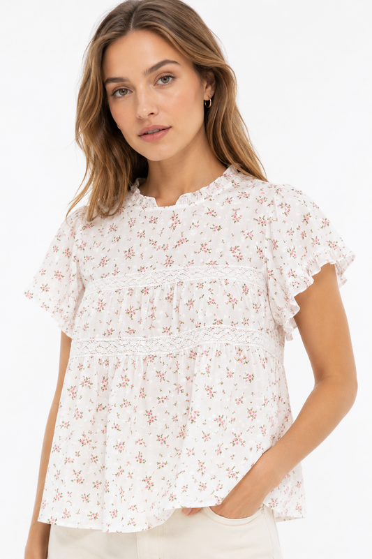 Vero Moda – Floral Lace Trim Ruffle Blouse