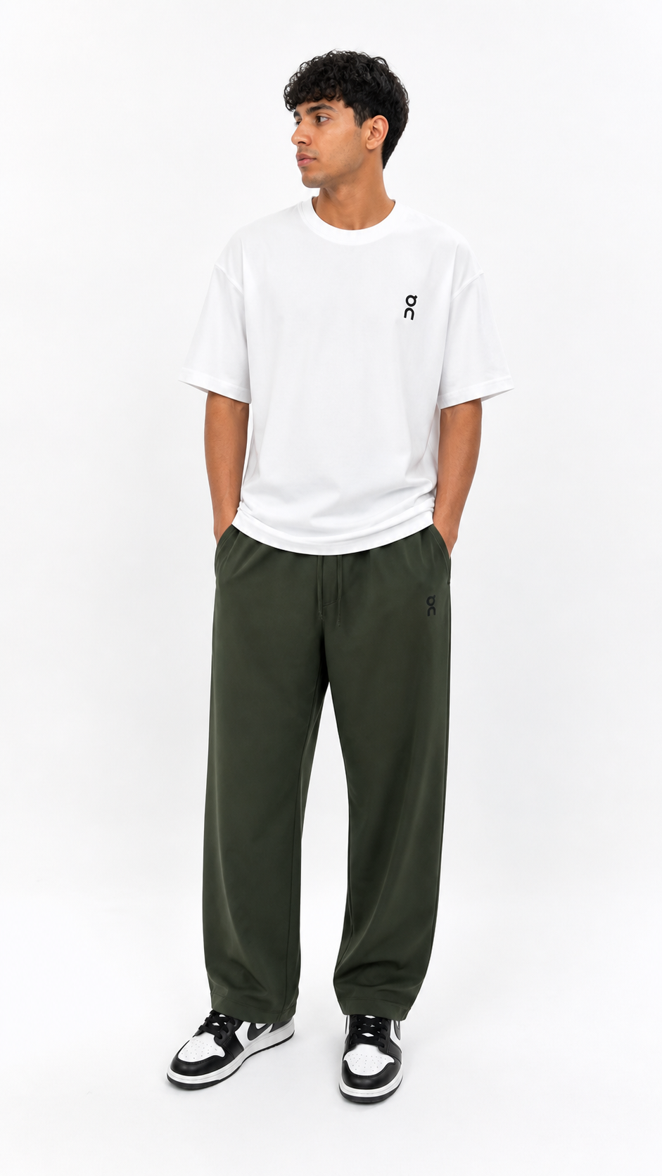 On Running training outfit