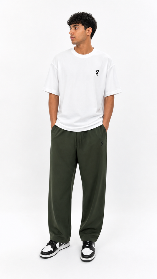 On Running training outfit