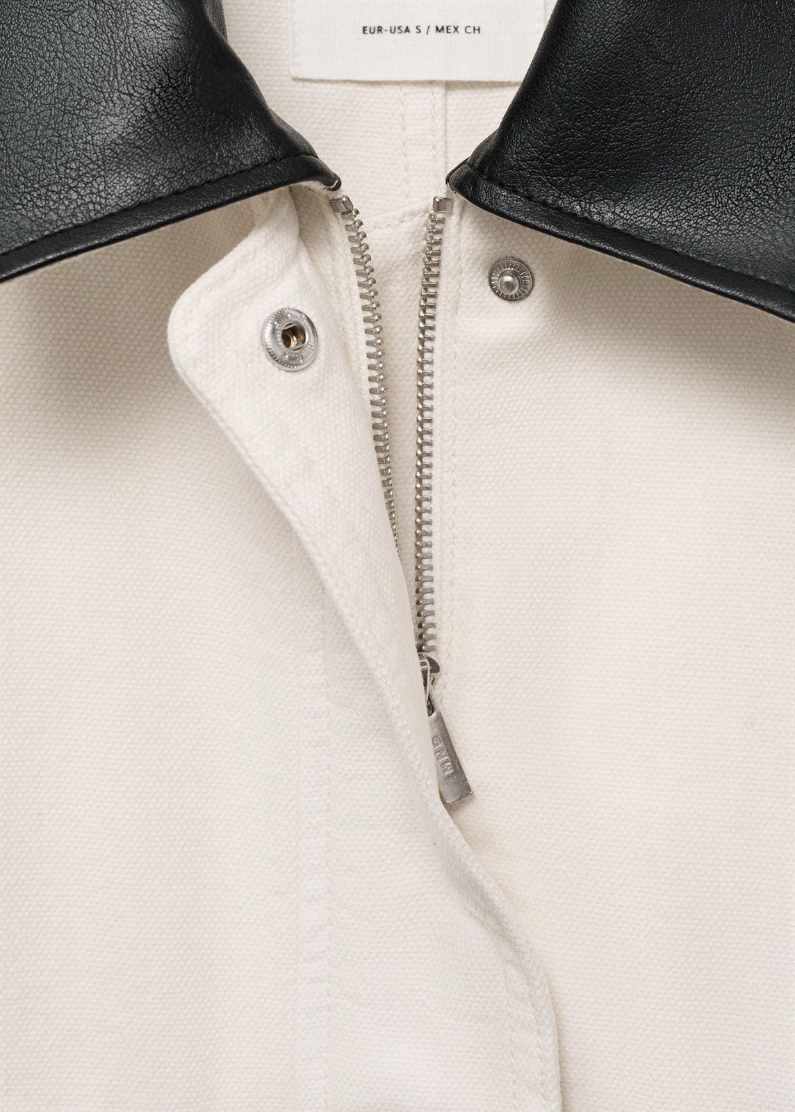 Mango Cropped Denim Jacket – Off-White with Contrast Collar